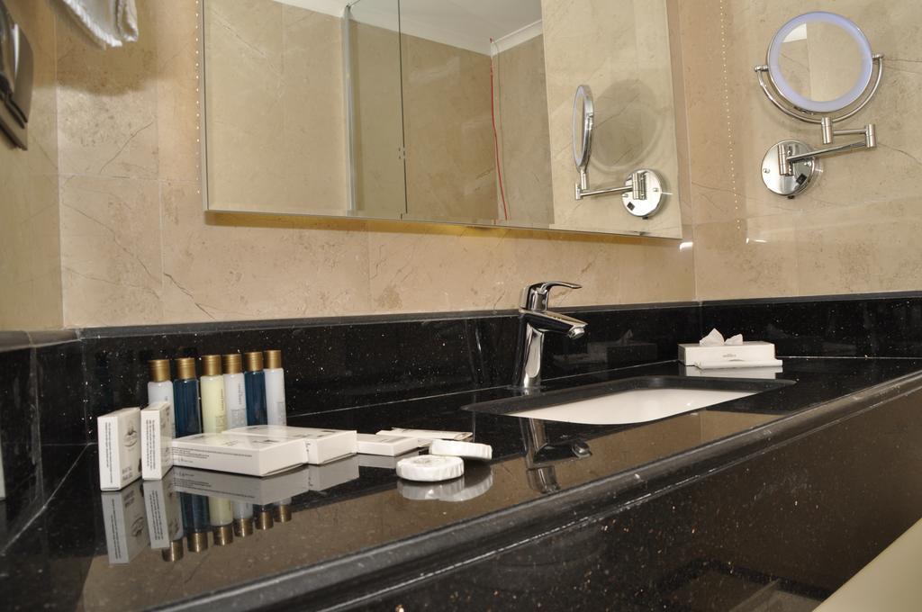 Aurum Trabzon Hotel ภายนอก รูปภาพ